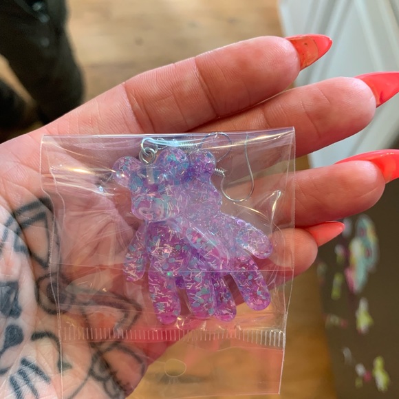 🐻 Purple Blue Sequin Toy2R Qee Bear Resin Earring - Picture 2 of 3
